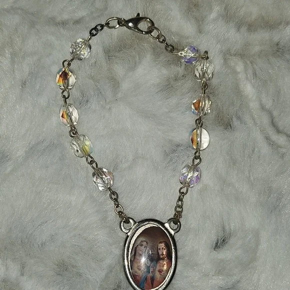 🟢 Rosary Cross Bracelet - Picture 4 of 10